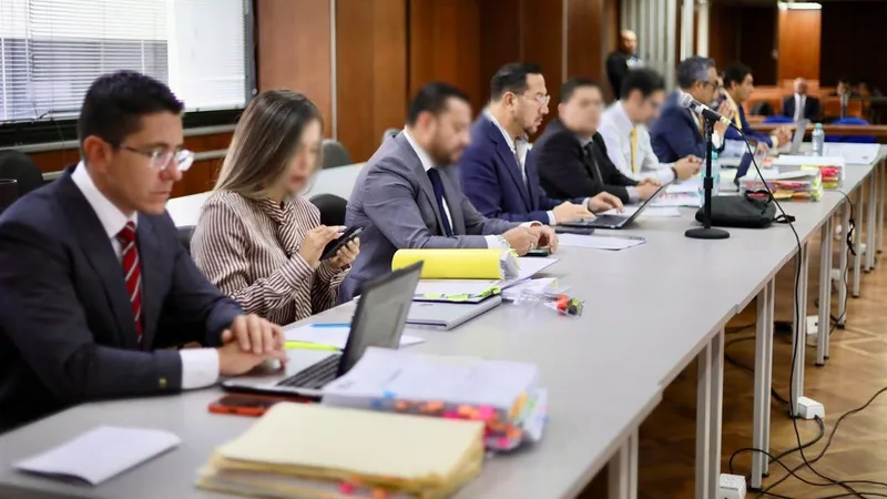 Fiscalía acusa a Barreno y Morillo por tráfico de