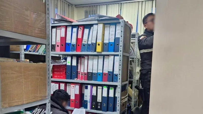 Allanamiento en hospital de Ambato por presunto tráfico de